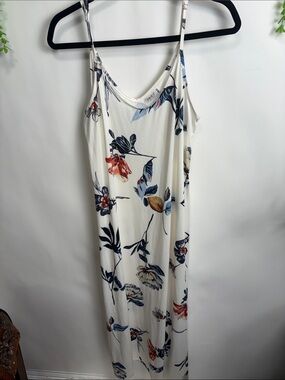 Floral Spaghetti-Strap Maxi Dress in Cream and Blue